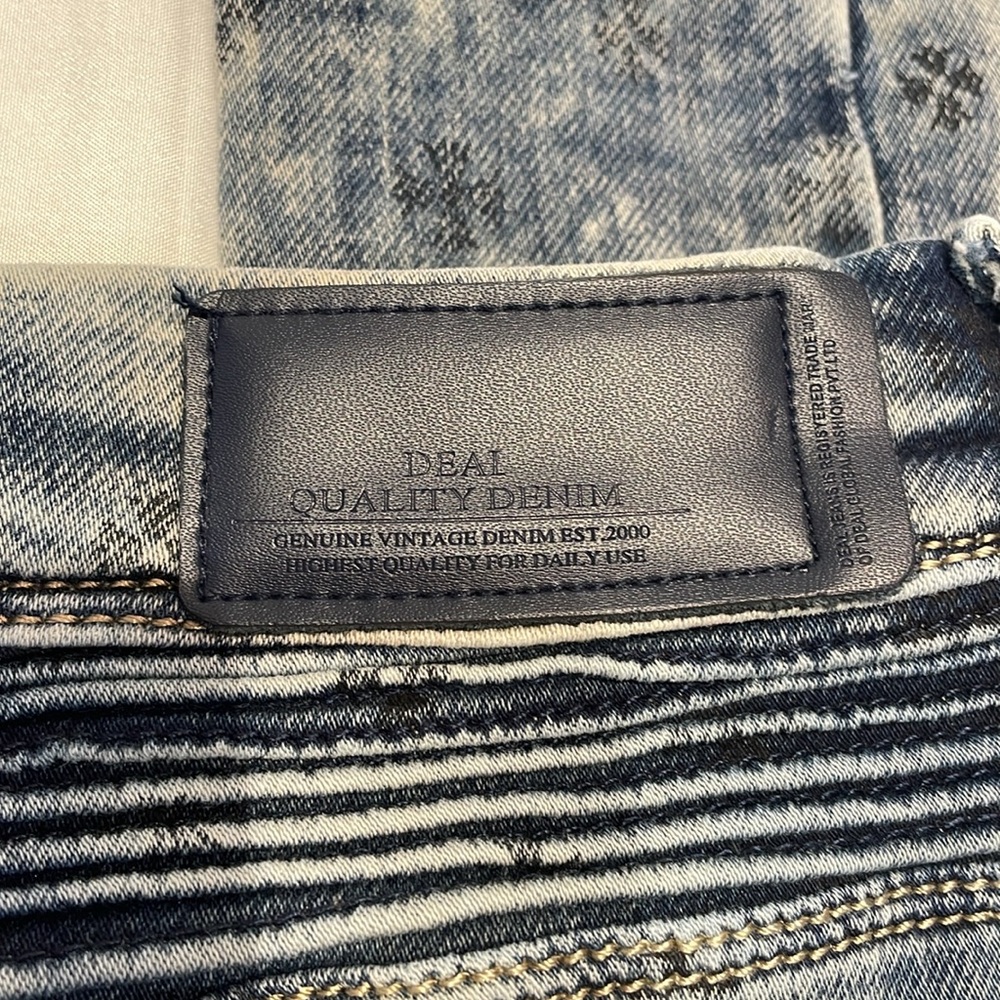 Deal Jeans Acid Wash Low Rise Skinny Jeans Size M 26 Floral Print Moto Style - Picture 8 of 12